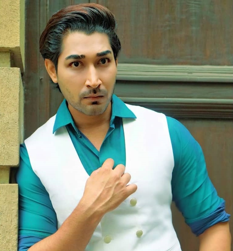 Pratik Pariha Age, Wiki, Biography, Family, Career, Height