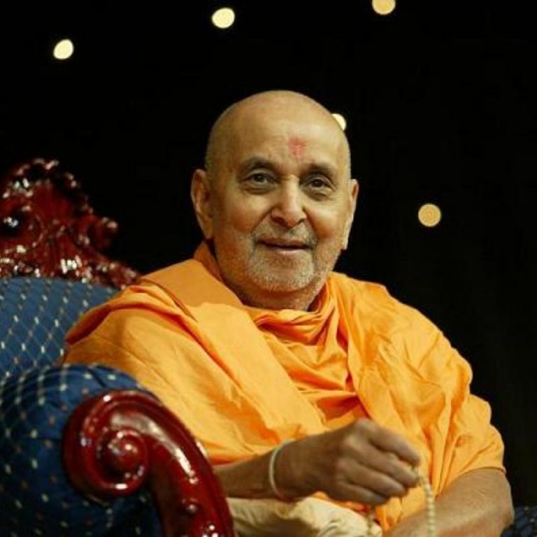 pramukh-swami-wiki-biography-family-net-worth-photos-and-facts